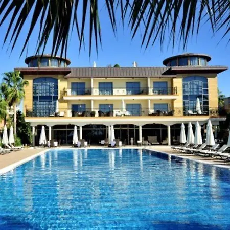 Augusto Boutique & 4* Konakli